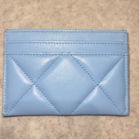 Chanel 19 Card Case - light blue - Picture 2 of 7